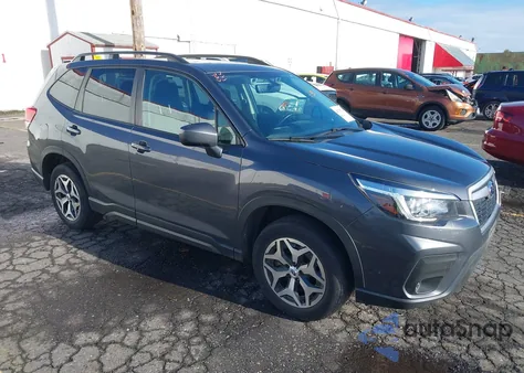 2020 Subaru Forester Premium z USA, uszkodzony, nr VIN JF2SKAGC5LH495571